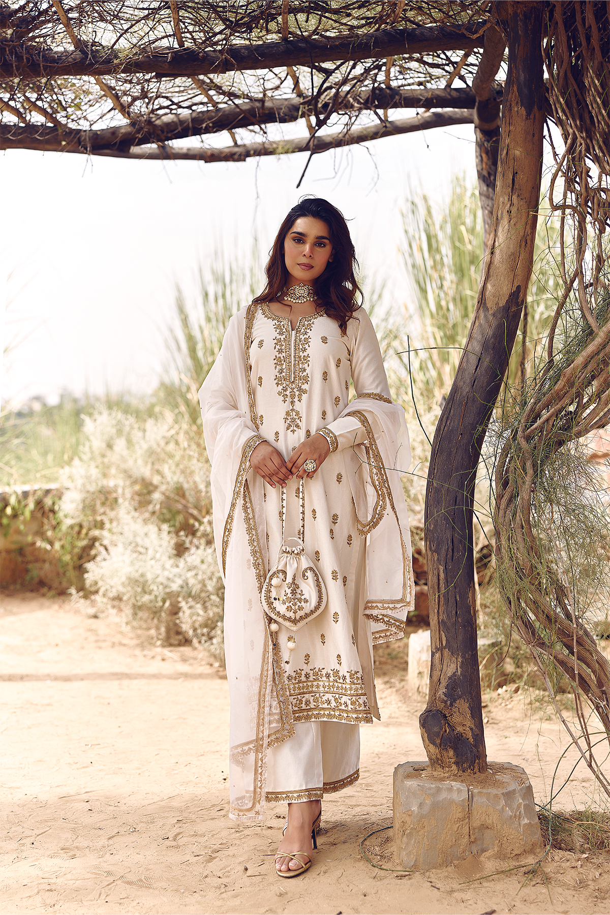 IVORY DORI AND ZARDOZI STRAIGHT SUIT