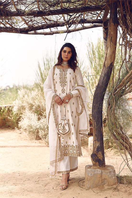 IVORY DORI AND ZARDOZI STRAIGHT SUIT