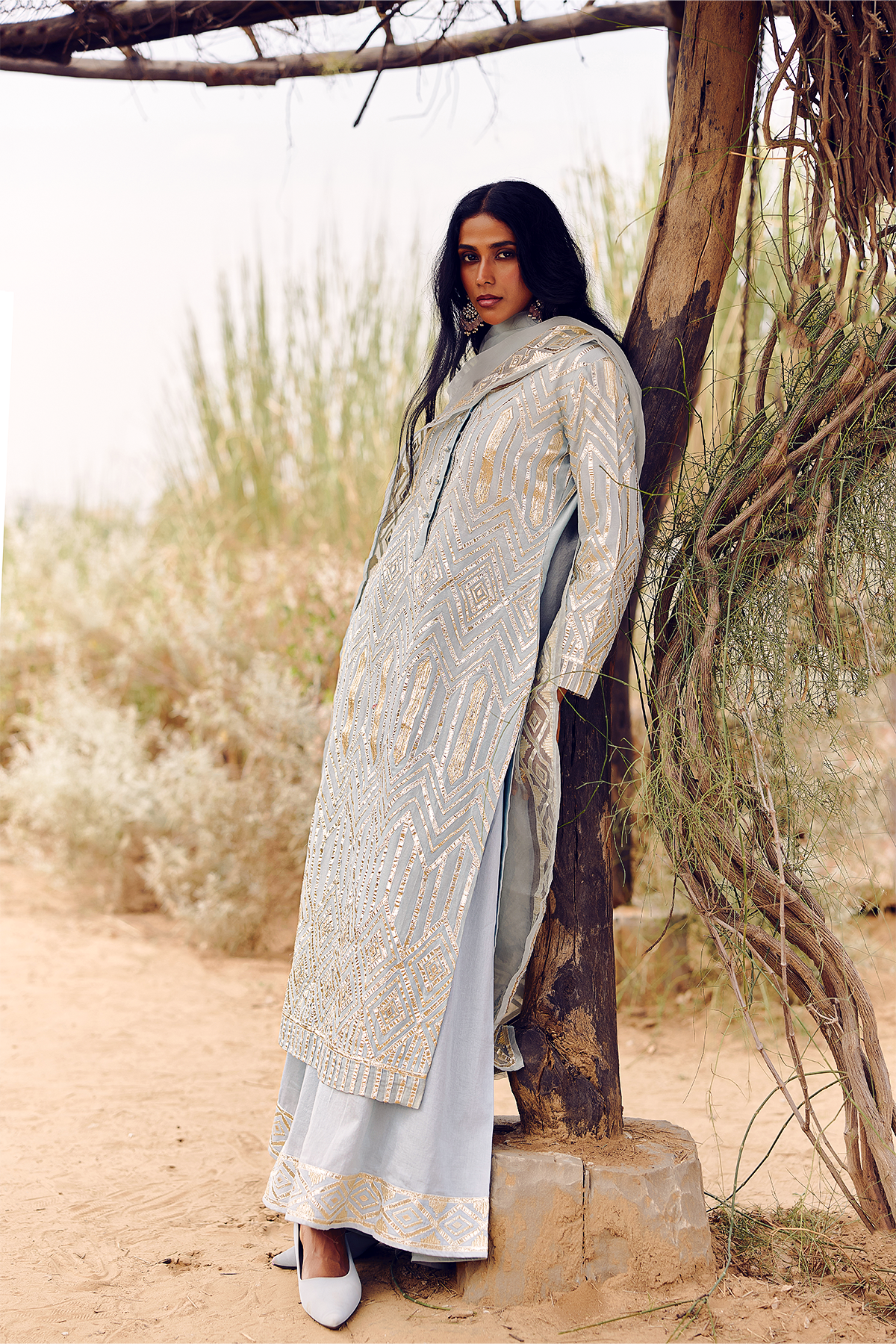AQUA ZIM ZAM GOTA STRAIGHT SUIT