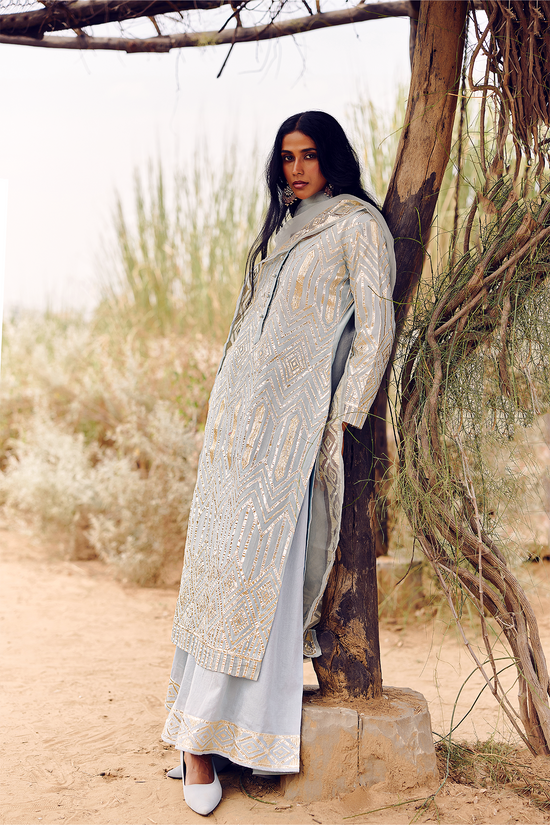 AQUA ZIM ZAM GOTA STRAIGHT SUIT
