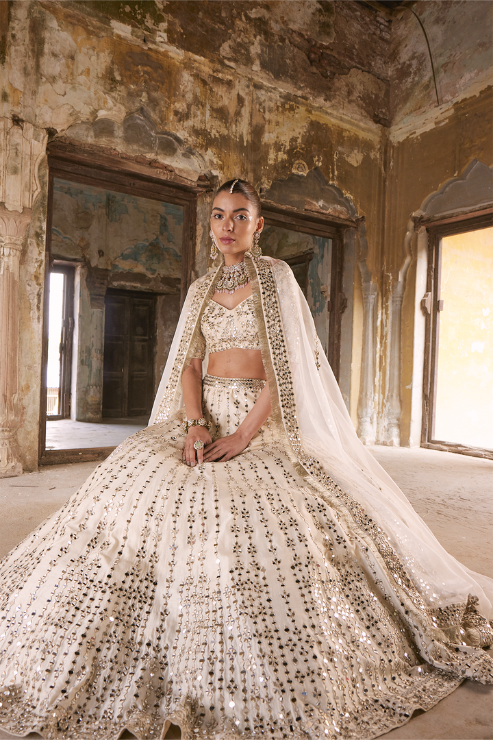 Aisha Lehenga
