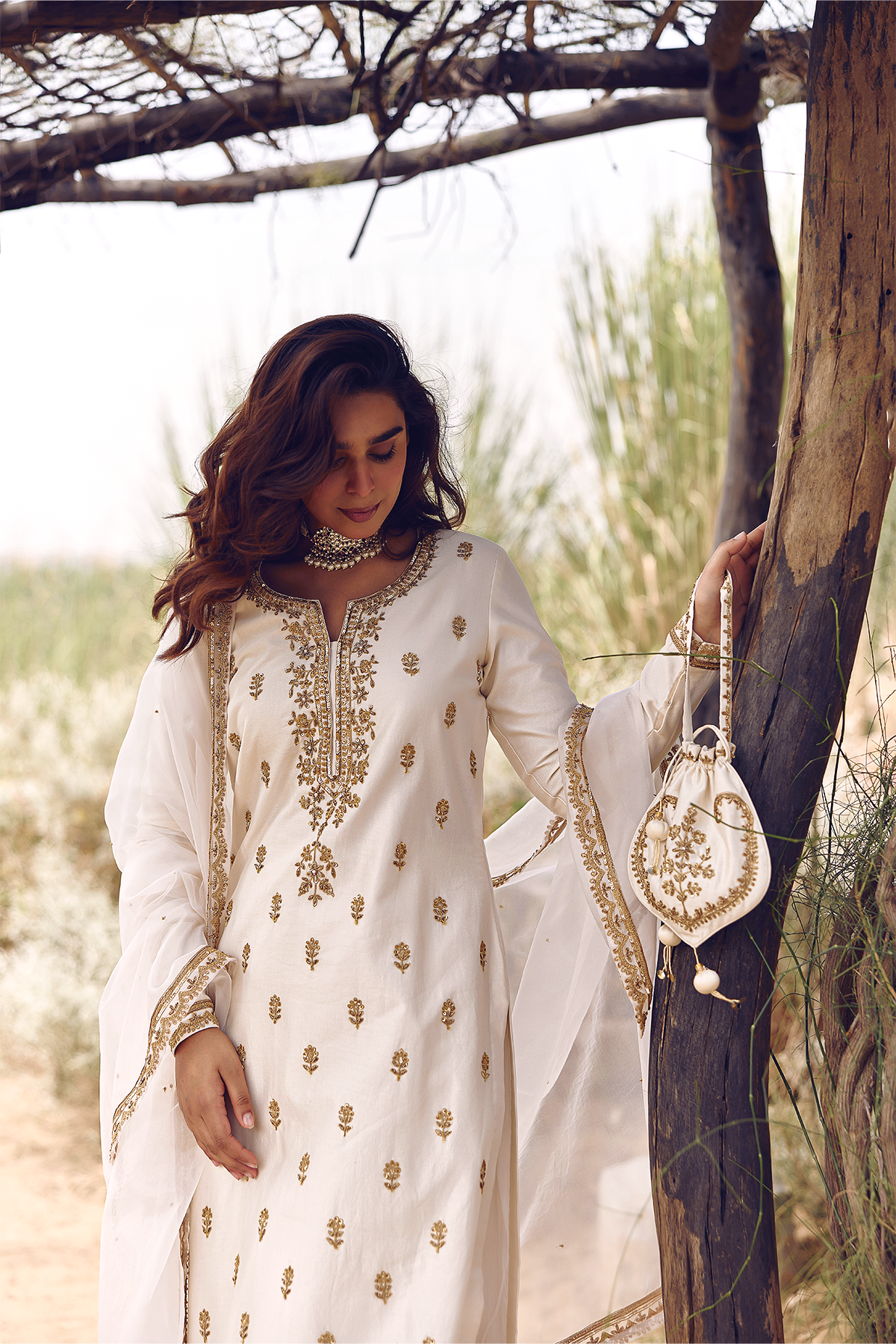 IVORY DORI AND ZARDOZI STRAIGHT SUIT