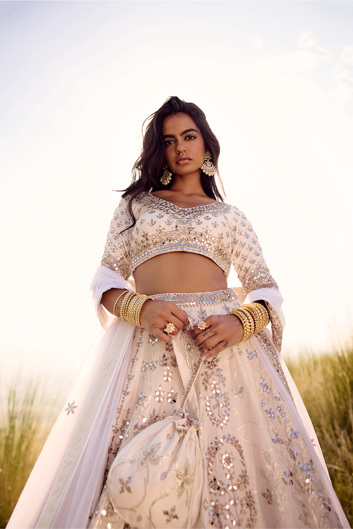 IVORY 24 KALI LEHENGA