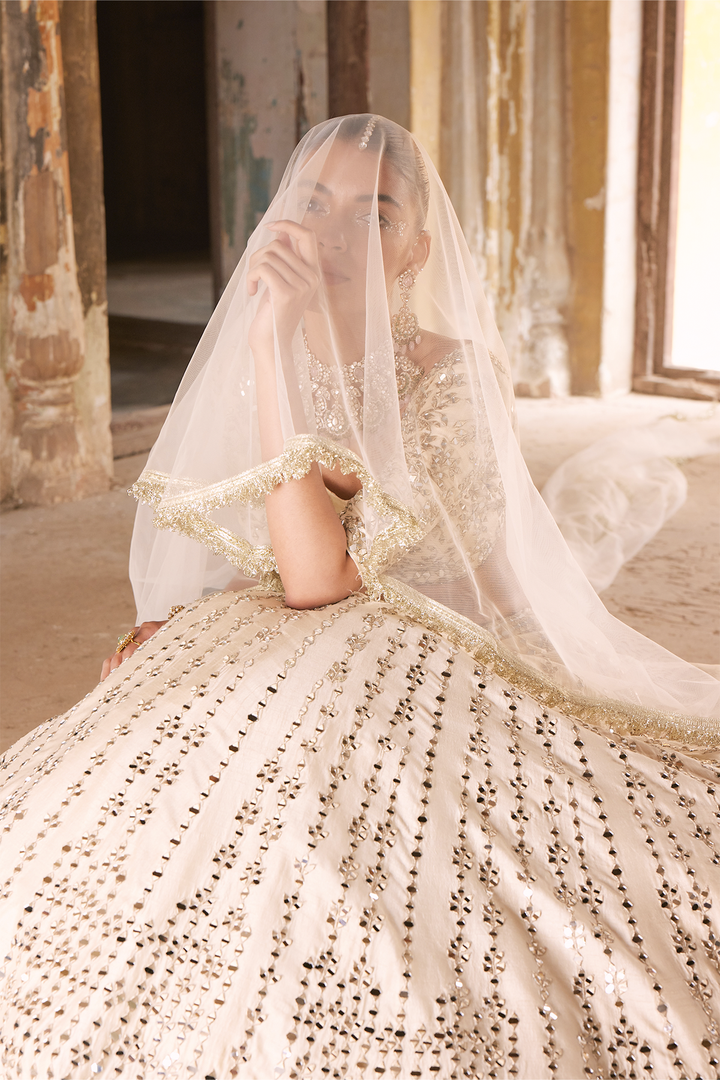 Aisha Lehenga