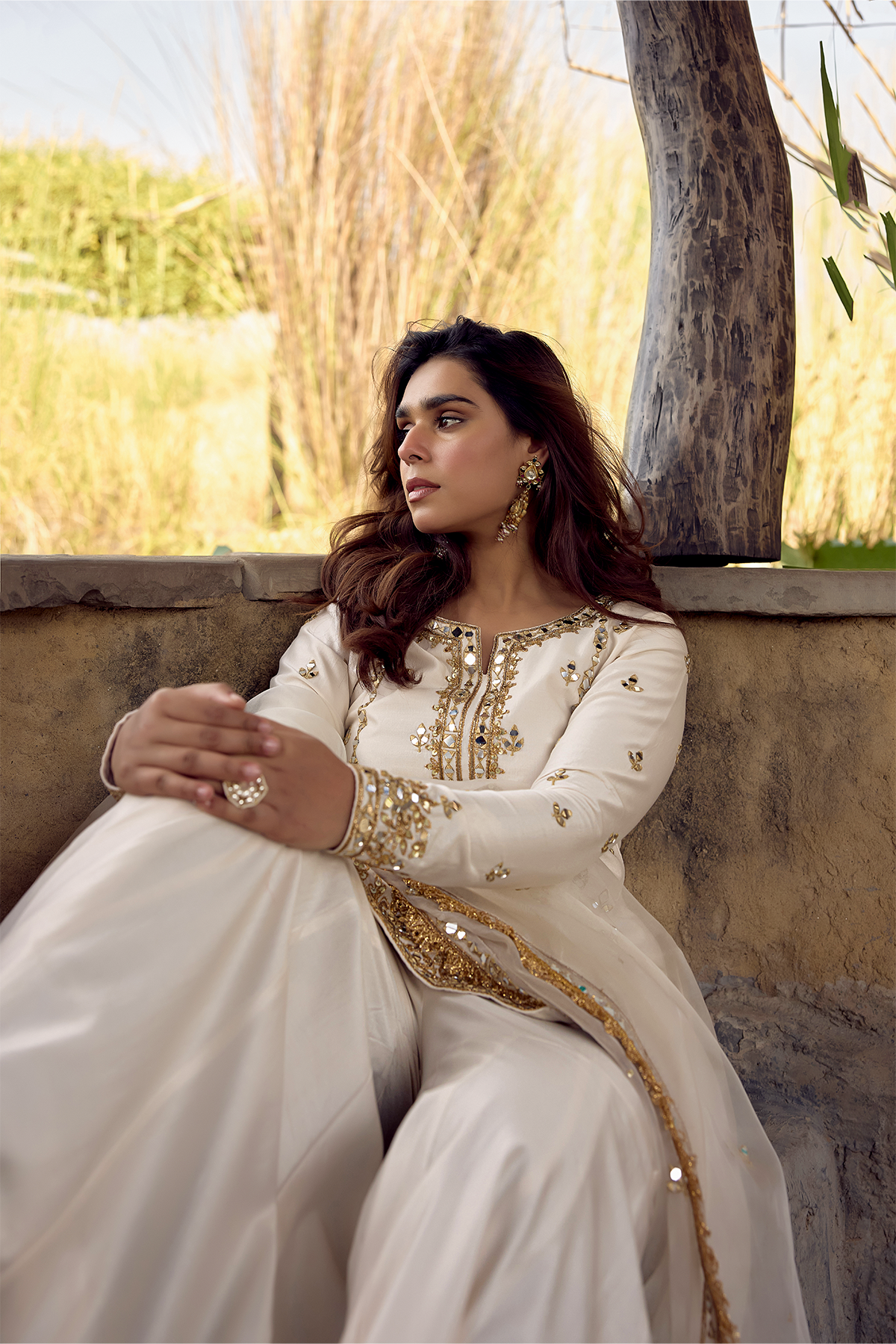 IVORY MIRROR, DORI ZARDOZI SHARARA